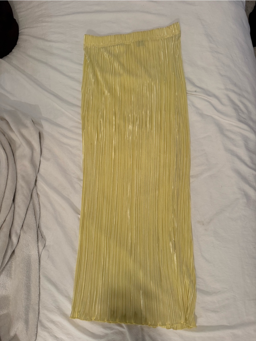 SHEIN Yellow Pleated Midi Skirt